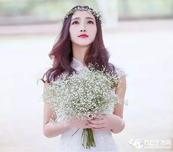 厦门女神老师赖晶晶上央视了!tfboys赞"旋转芭比"!