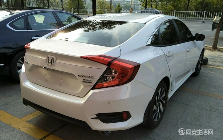 16款思域1.5t尊贵型 首付2万 现场把爱车开回家